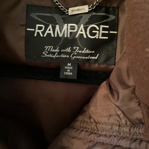 Rampage Chocolate Puffer Vest - Picture 3 of 8